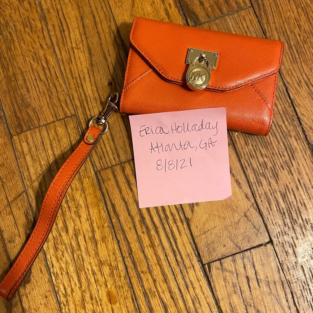 Michael Kors wallet/phone case